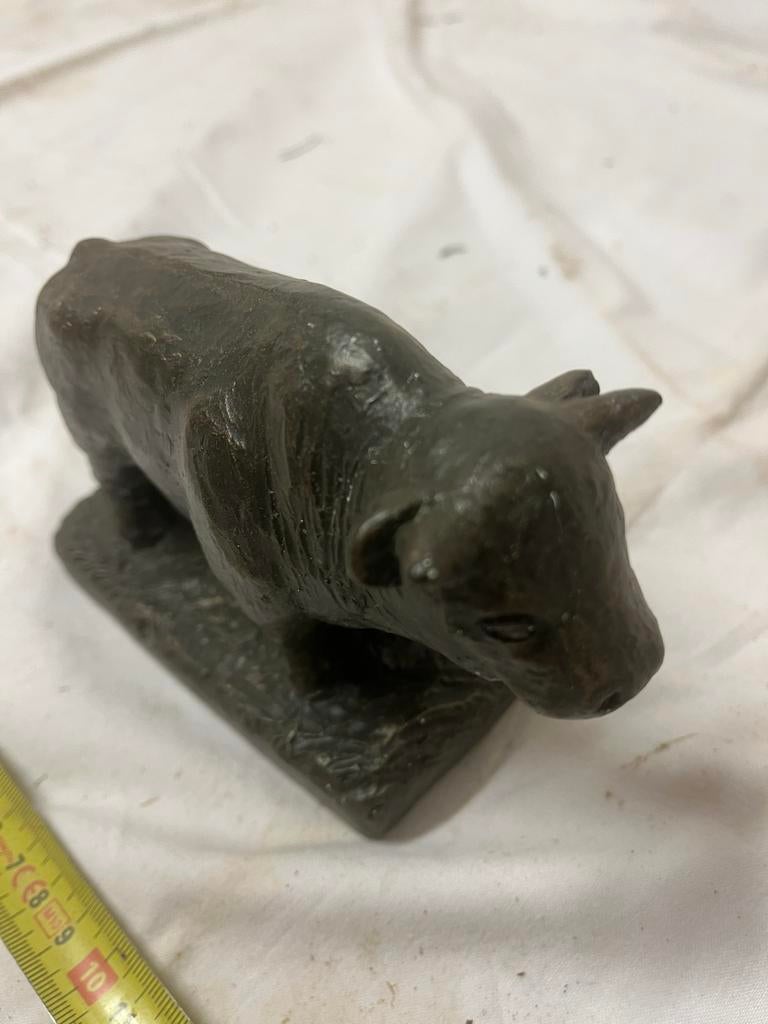 Klein beeldje van een stier, Minder dan 20 cm, Ophalen of Verzenden, Zoogdier, Zwart