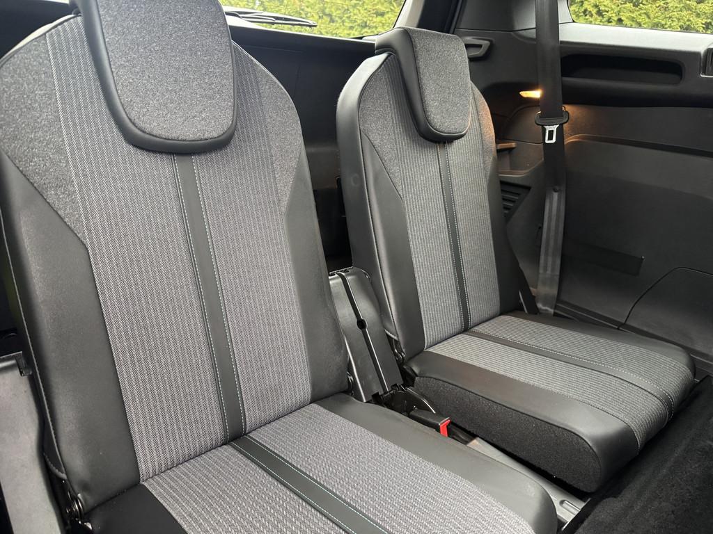 Peugeot 5008 130pk PT Allure 7p., Trekhaak | Camera | Navi &, Gebruikt, 1199 cc, 1404 kg, Origineel Nederlands