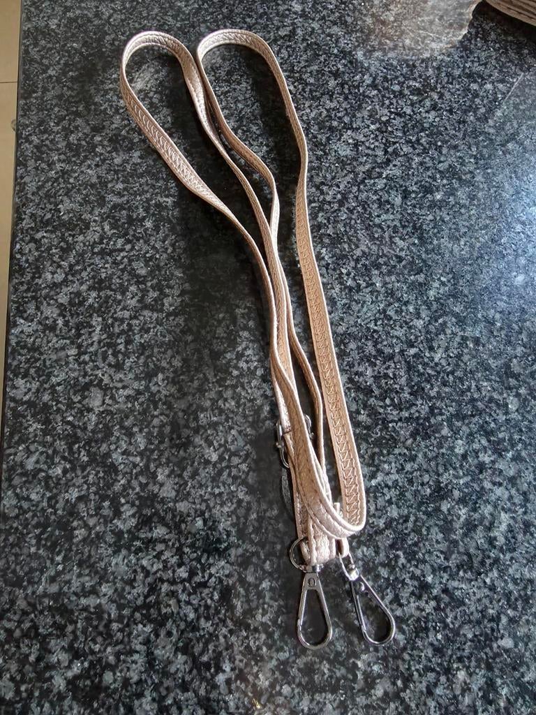 Gsm riem - band, Ophalen of Verzenden, Nieuw, Goud, Overige materialen