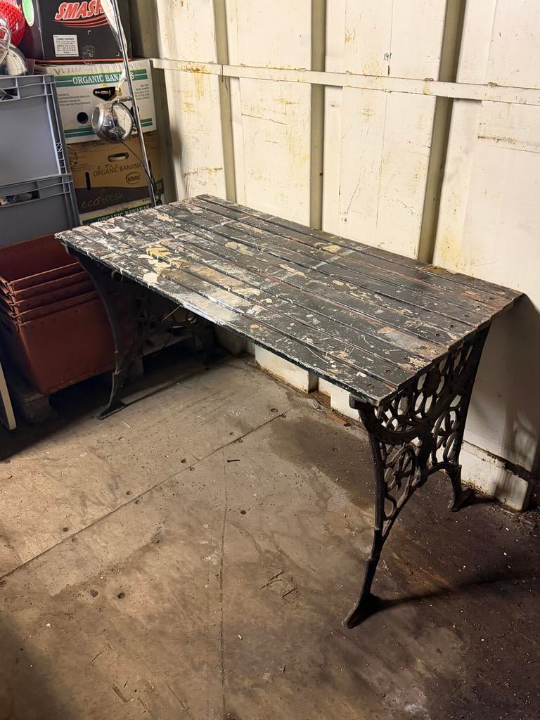 Toffe antieke tafel met gietijzeren onderstel, Tuin en Terras, Tuintafels, Ophalen, Gebruikt, Rechthoekig, Hout