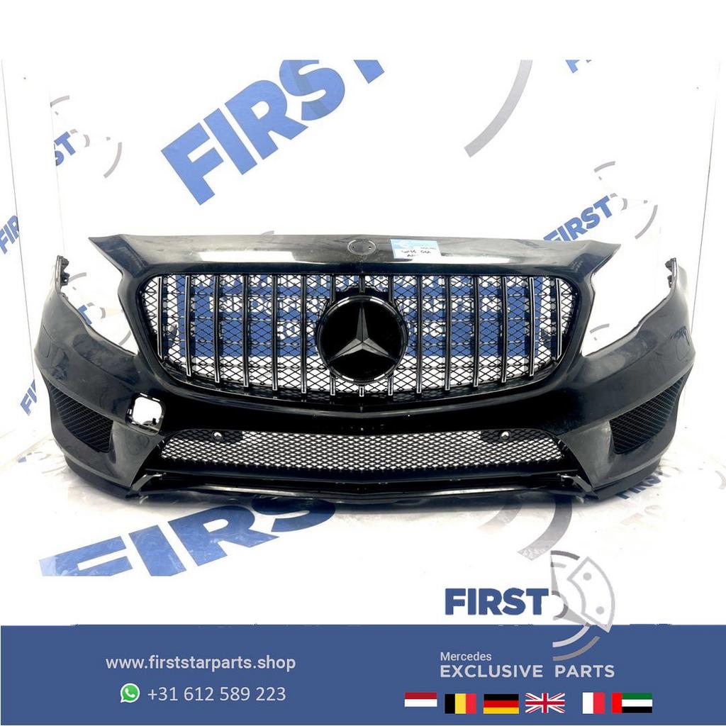 W156 GLA AMG BUMPER X156 VOORBUMPER ZWART WIT GRIJS PRE FACE, Gebruikt, -, Voor, Ophalen of Verzenden