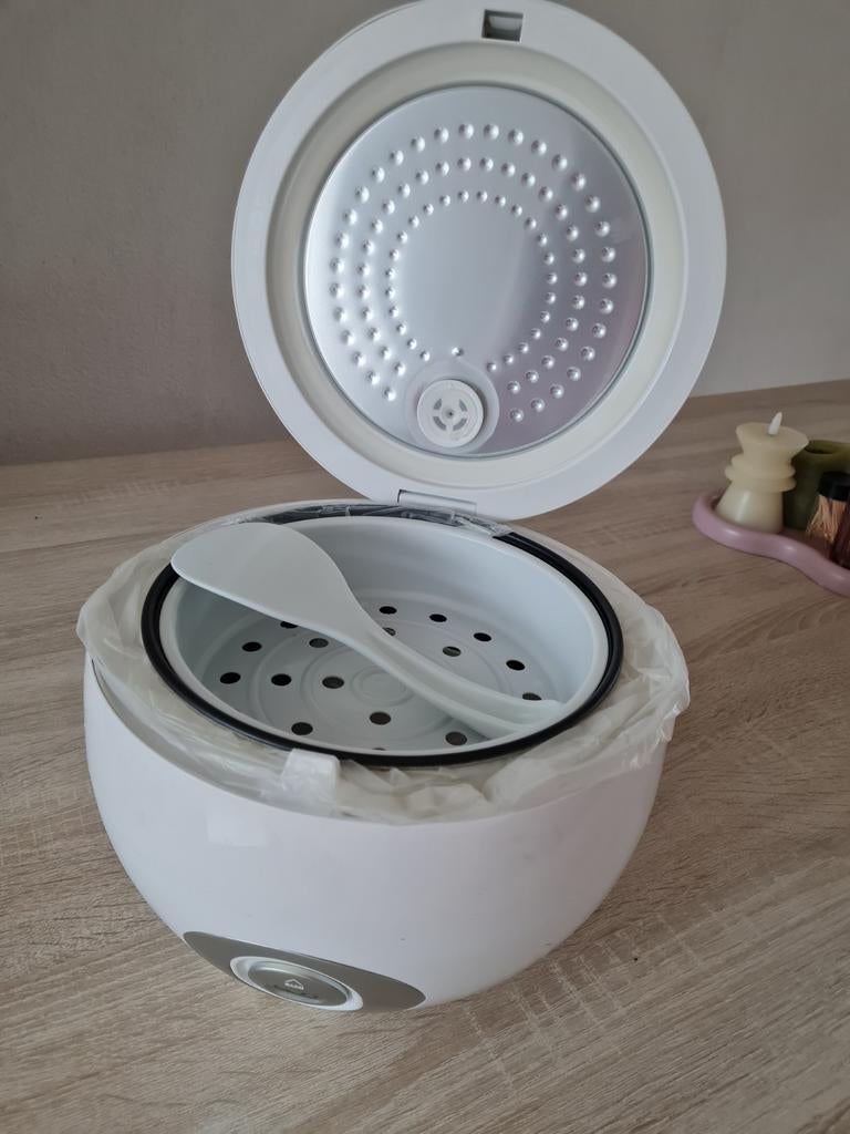 Nieuwe compacte rijstkoker met stoomfunctie, Ophalen, Nieuw