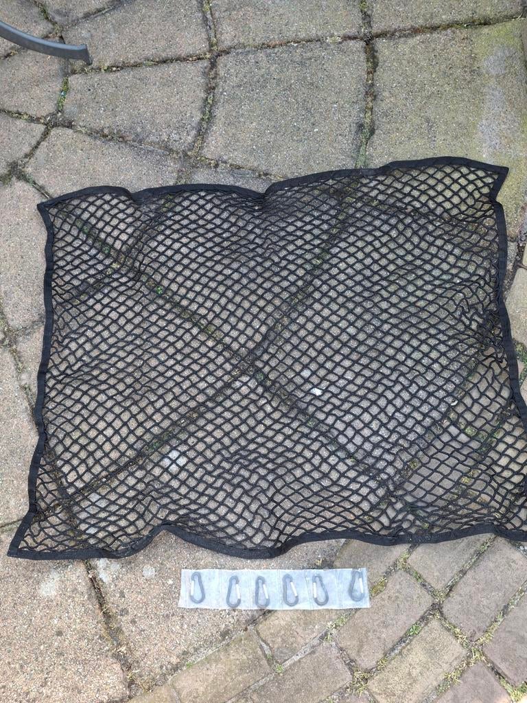 Honden-net Nissan X-trail T31 2007-2013 met bevestiging, Ophalen of Verzenden