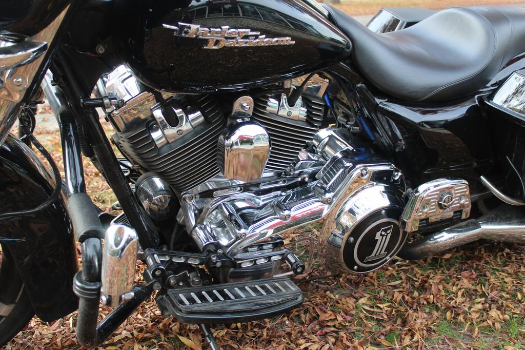 Harley-Davidson Street Glide FLH-X Street-Glide special - foto 3