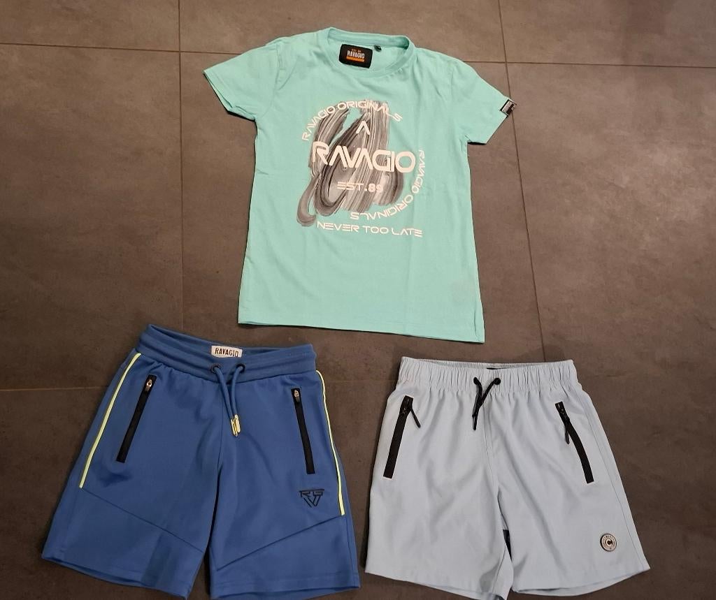 Kinderkleding maat 140/146. Korte broek/zwembroek/shirt., Broek, Ophalen of Verzenden, Zo goed als nieuw, Jongen