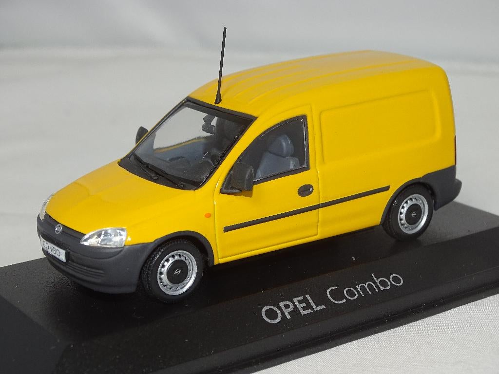 1/43 Minichamps Opel Combo, Ophalen of Verzenden, Nieuw, Auto, MiniChamps