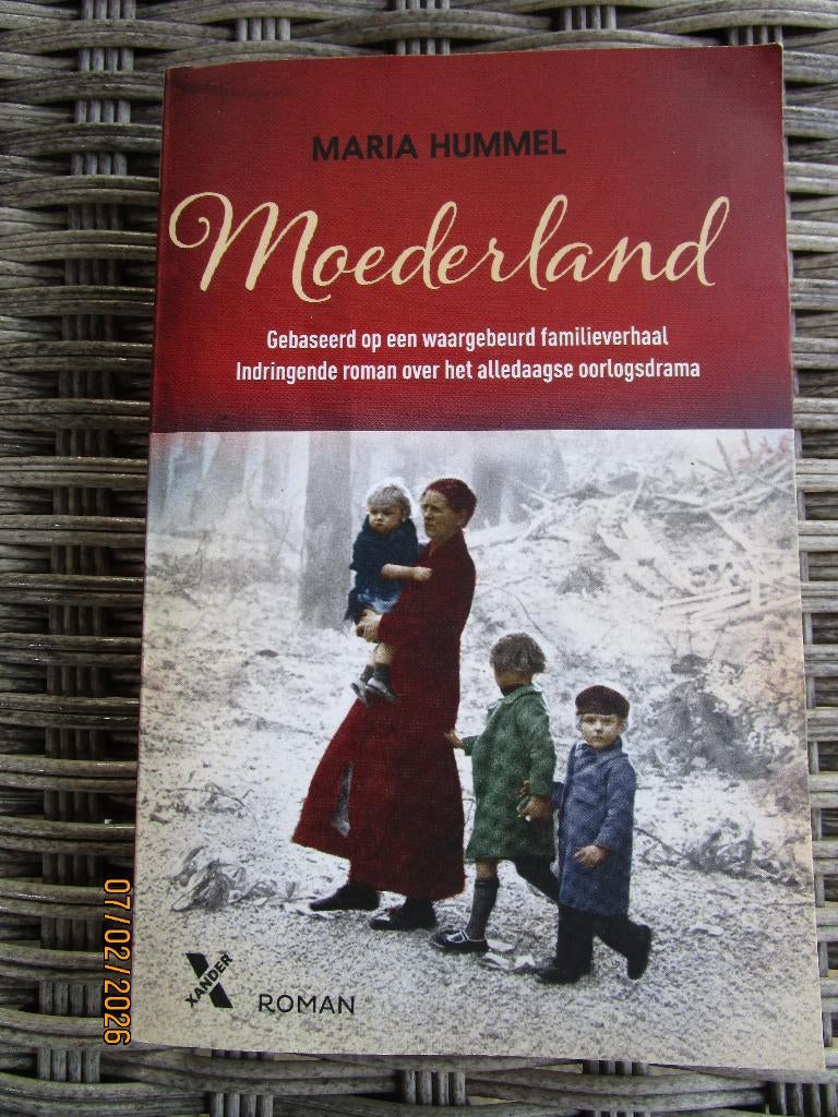 Maria Hummel / Moederland, Ophalen of Verzenden, Gelezen, Maria Hummel