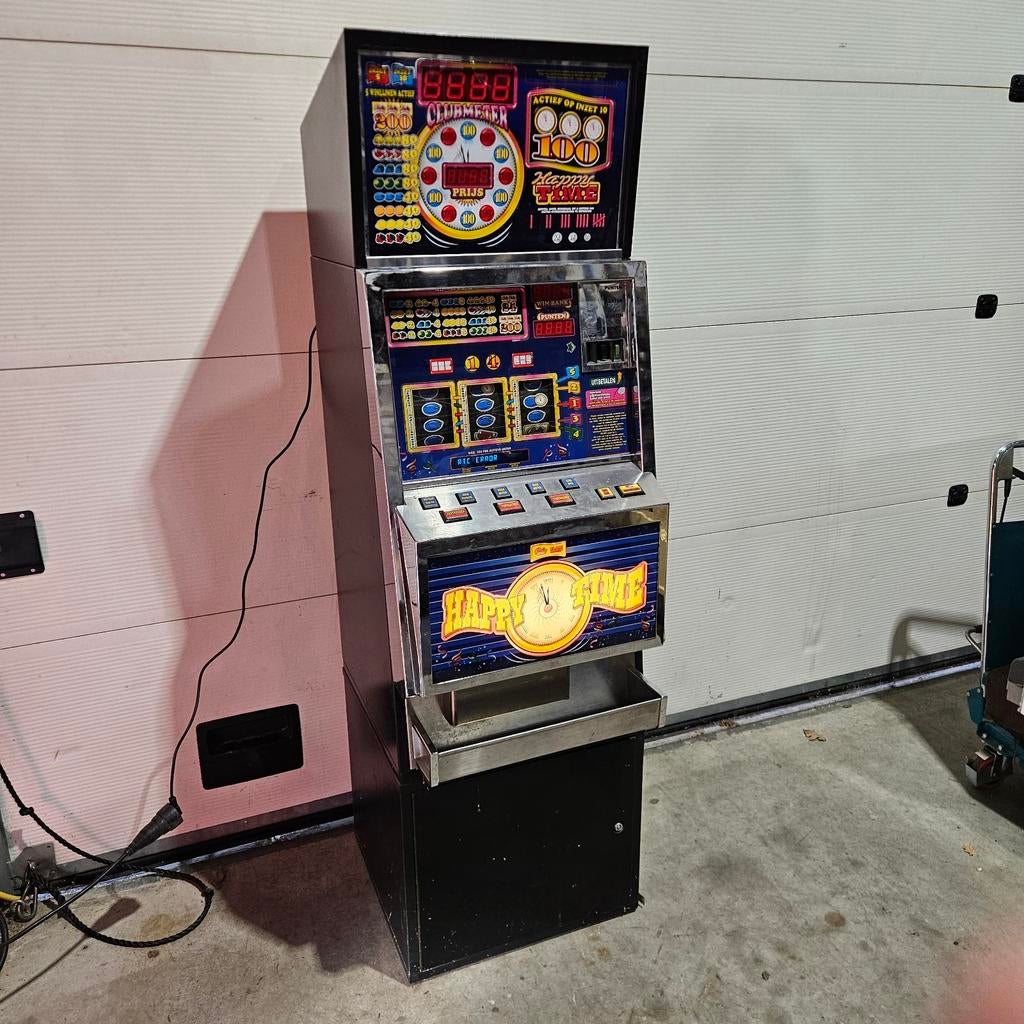 Speelautomaat - Happy Time- gokkast, Overige munten, Ophalen, Gebruikt, Met sleutels