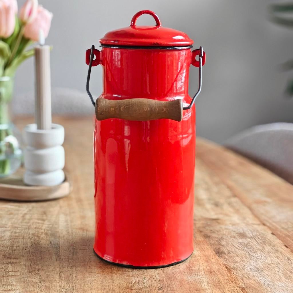 Vintage Rode Emaille Melkkan – Brocante – 29 cm hoog, Ophalen of Verzenden