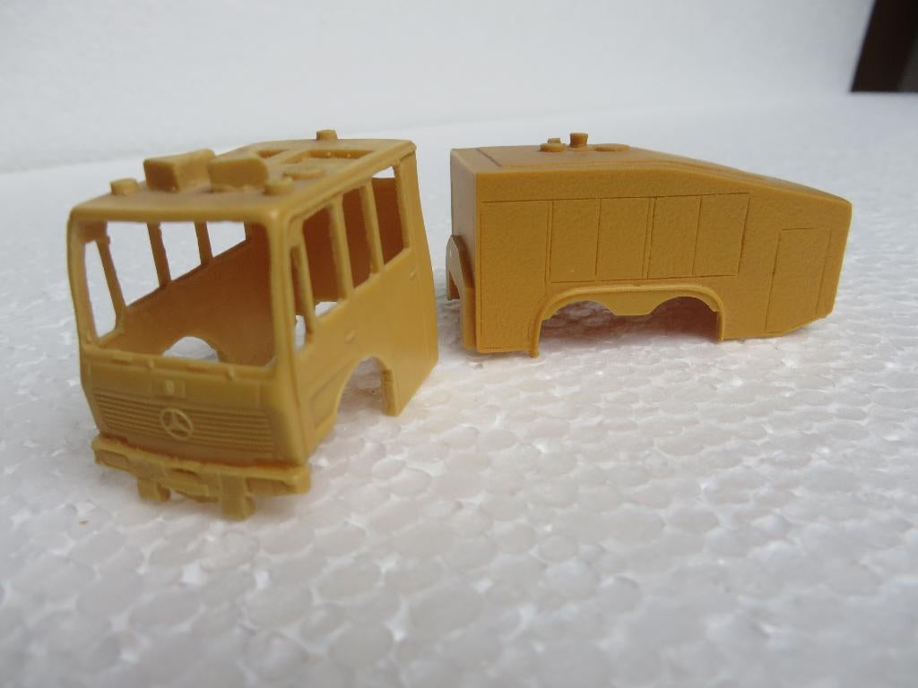 Herpa cabines, Hobby en Vrije tijd, Modelauto's | 1:87, Ophalen of Verzenden, Zo goed als nieuw, Bus of Vrachtwagen, Herpa