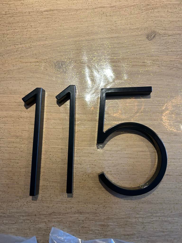 Huisnummer 115 - Nieuw in verpakking, Ophalen of Verzenden, Nieuw, Overige materialen, Overige typen