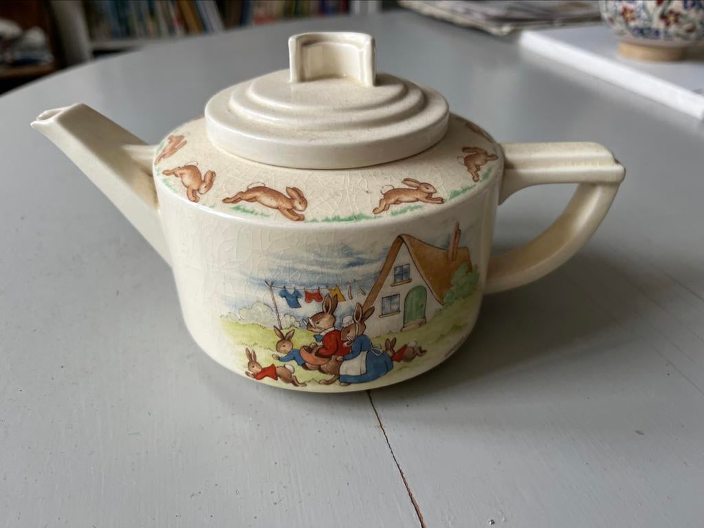 Bunnykins Theepot kinderservies, Ophalen of Verzenden, Gebruikt, Aardewerk, Overige stijlen