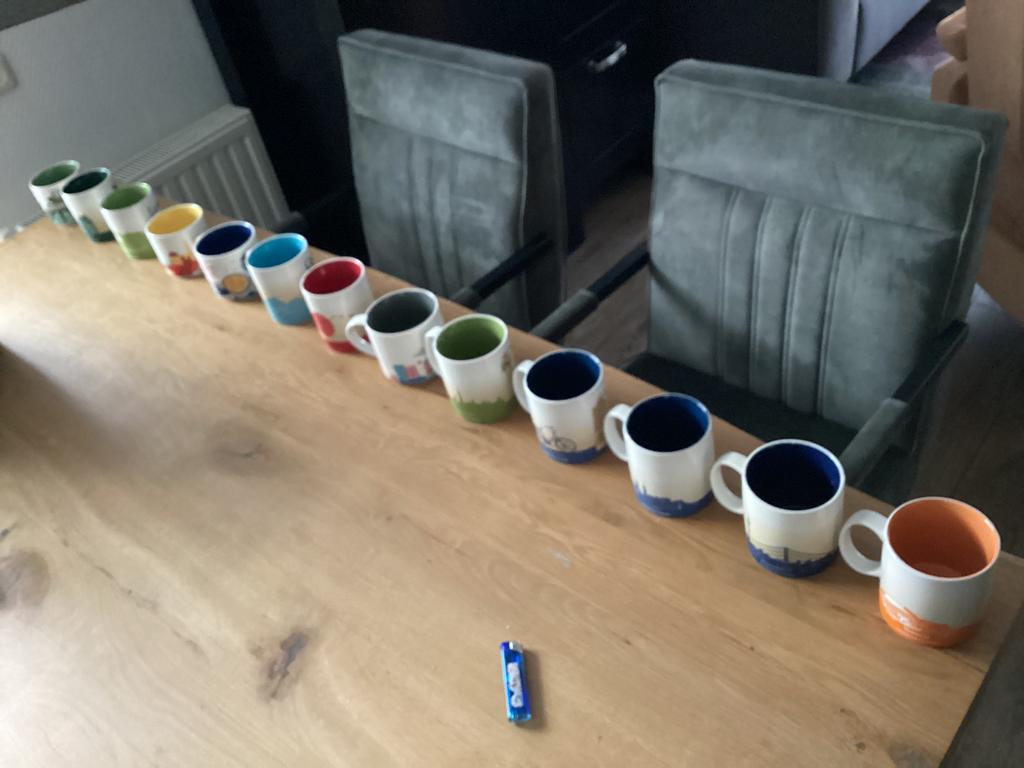 Starbucks Mokken Collectie. Nooit Gebruikt Zo Goed als Nieuw, Keramiek, Ophalen of Verzenden, Zo goed als nieuw, Overige stijlen