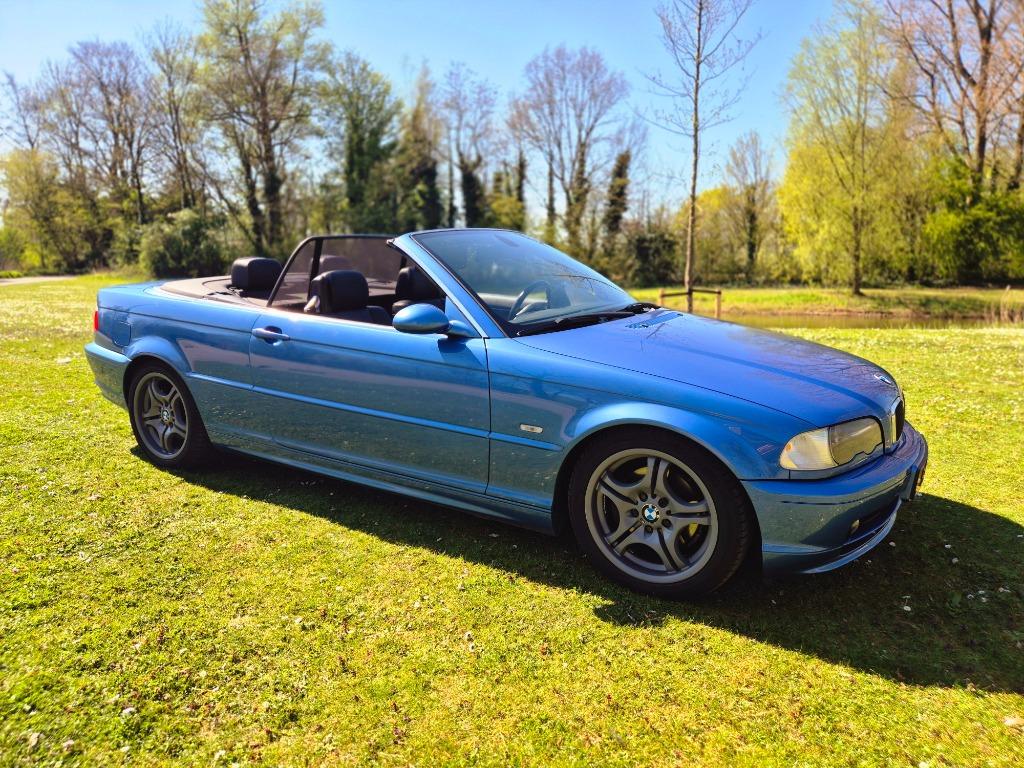 BMW 325i Cabrio E46 | Estorilblauw | Automaat | Hardtop |, Auto's, BMW, Automaat, Achterwielaandrijving, Zwart, Cabriolet