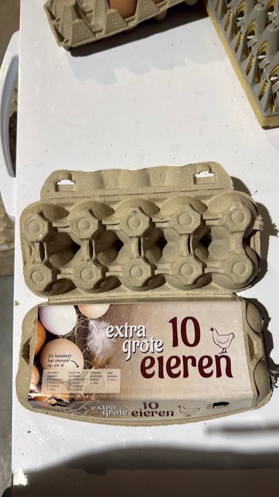 3500 XL dozen, Ophalen, Zo goed als nieuw, Kippenhok of Kippenren