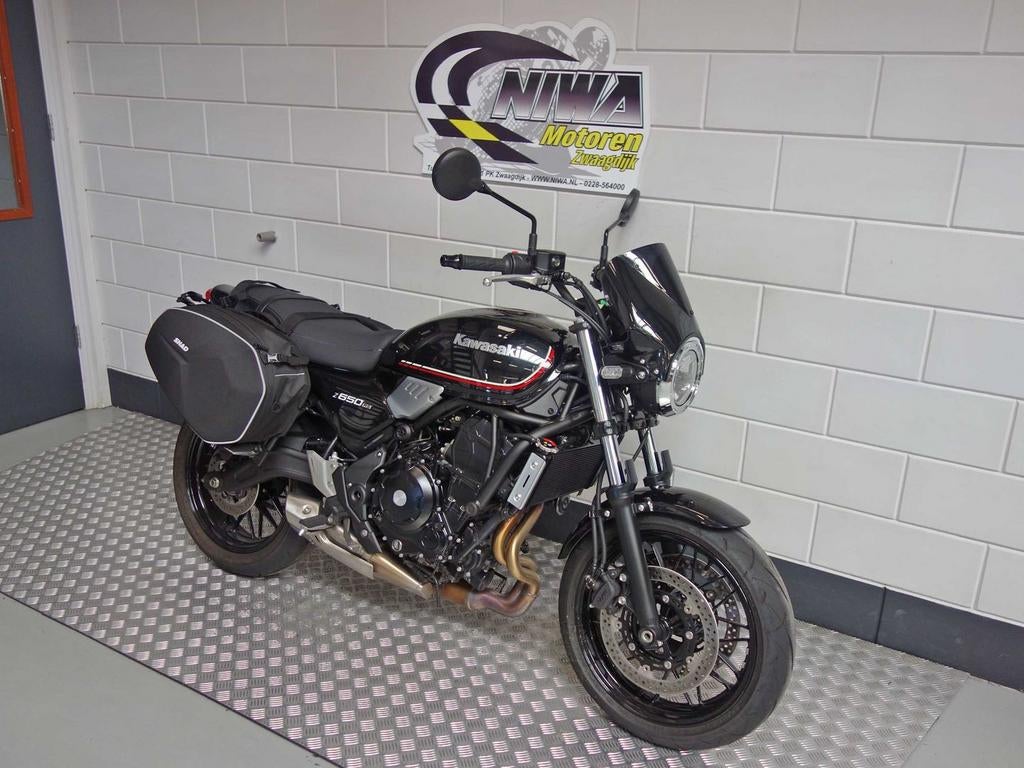 KAWASAKI Z650RS (bj 2023) - foto 2
