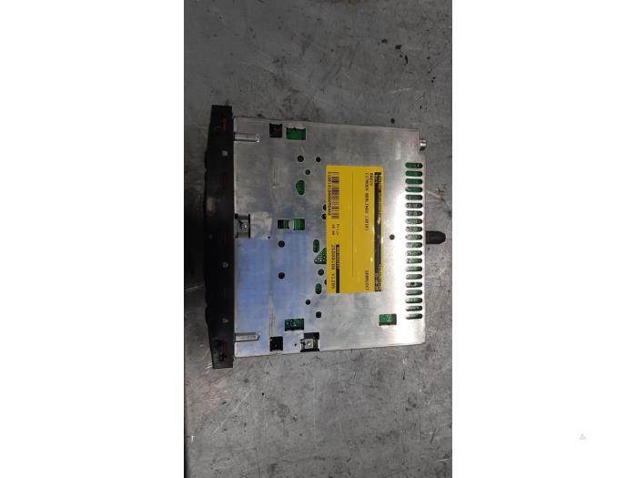 Radio van een Citroen Berlingo, Gebruikt, -, Ophalen of Verzenden, -