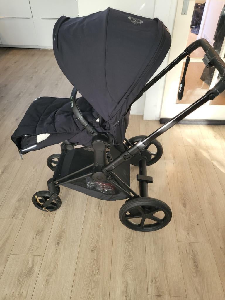 Complete set Cybex E-priam 4 frame Matt Black, Ophalen of Verzenden, Zo goed als nieuw, Overige merken, Verstelbare duwstang
