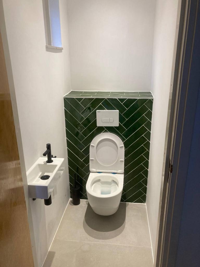 TEGELZETTER / BADKAMER SPECIALIST ️  snelle reactie hoge, Garantie, Metselen