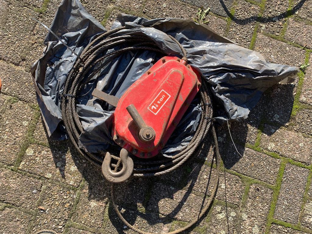 Tifor staaldraadlier 1,5 ton, Ophalen, Zo goed als nieuw