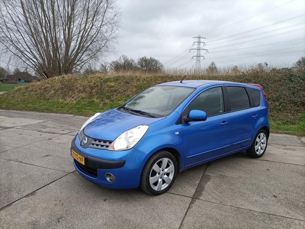 Nissan Note 1.4 16V 2007 nieuwe apk, Voorwielaandrijving, Stof, 40 €/maand, 4 cilinders