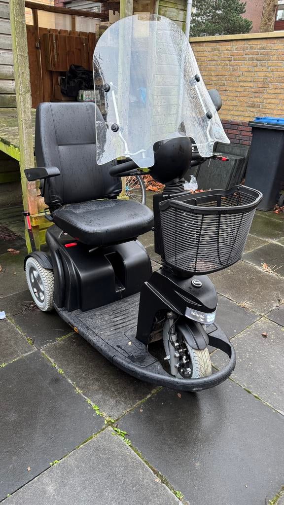 Scootmobiel Sterling Elite 2 Plus bj 2023 €1500,-, İnfo@sterling.uk, Birmingham, Ophalen of Verzenden, Zo goed als nieuw