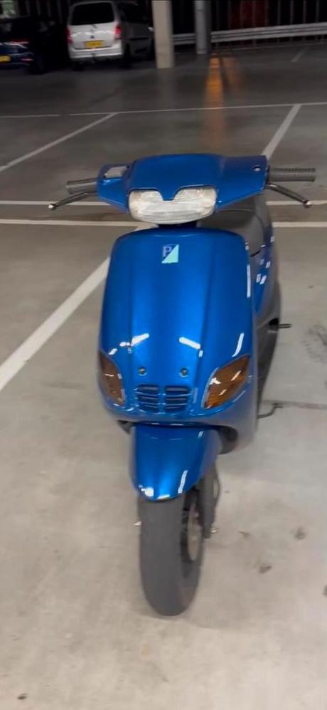 type 3 70cc, Ophalen, Zo goed als nieuw, Tweetakt, Piaggio