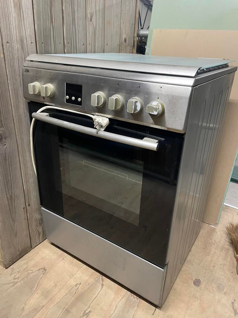 ETNA Gasfornuis, Ophalen, 4 kookzones, Zo goed als nieuw, Gas