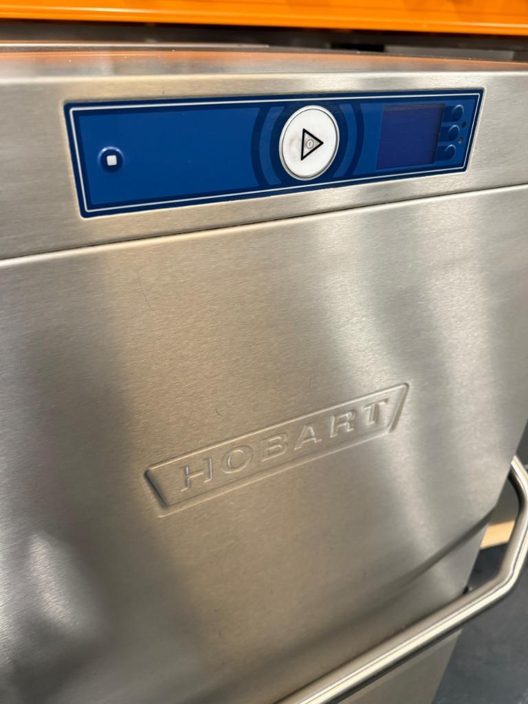 Hobart AMX doorschuif Vaatwasser (2 stuks beschikbaar), Zakelijke goederen, Horeca | Keukenapparatuur, Ophalen of Verzenden, Gebruikt