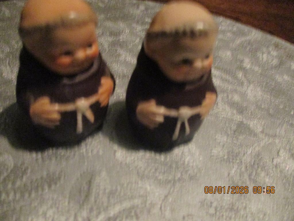 antiek peper en zout en twee stop kurken, Ophalen of Verzenden