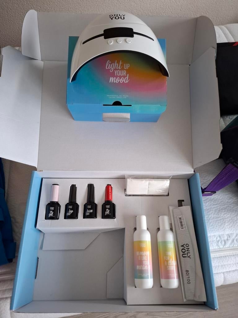 Professioneel gel polish starters kit (gellak), Ophalen of Verzenden, Nieuw, Overige kleuren, Handen en Nagels
