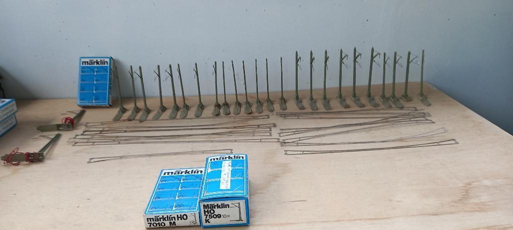 Märklin H0 masten en rijdraad, Wisselstroom, Overige typen, Ophalen of Verzenden, Zo goed als nieuw
