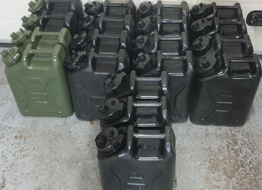 KL Koninklijke Landmacht 20 Liter Water Jerrycan Noodpakket, Verzenden, Landmacht, Nederland, Overige typen