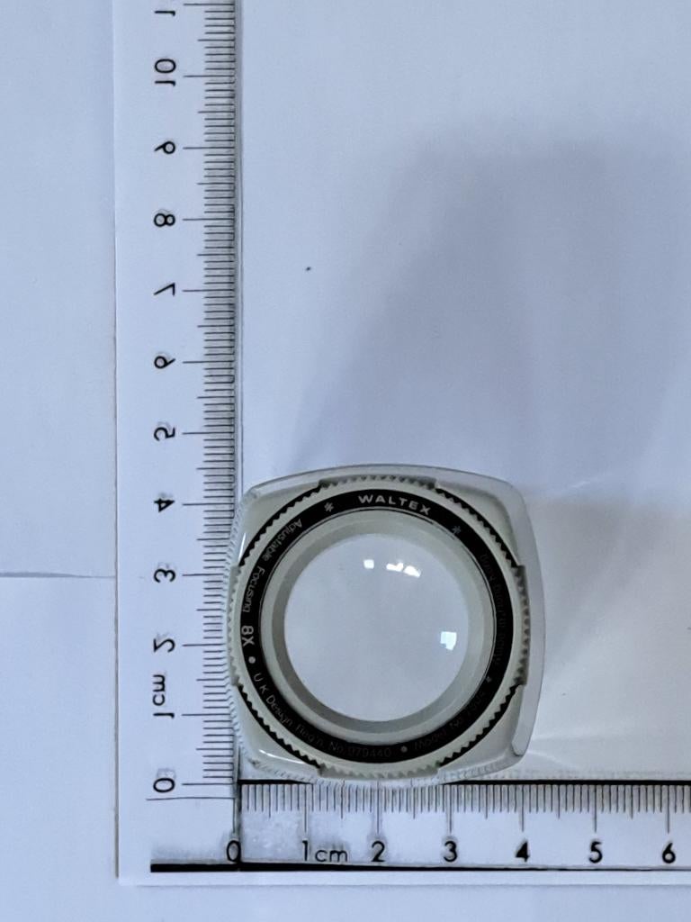 Waltex 8x verstelbare focus loep model 7504, Ophalen of Verzenden, Zo goed als nieuw, Vergrootglas of Loep