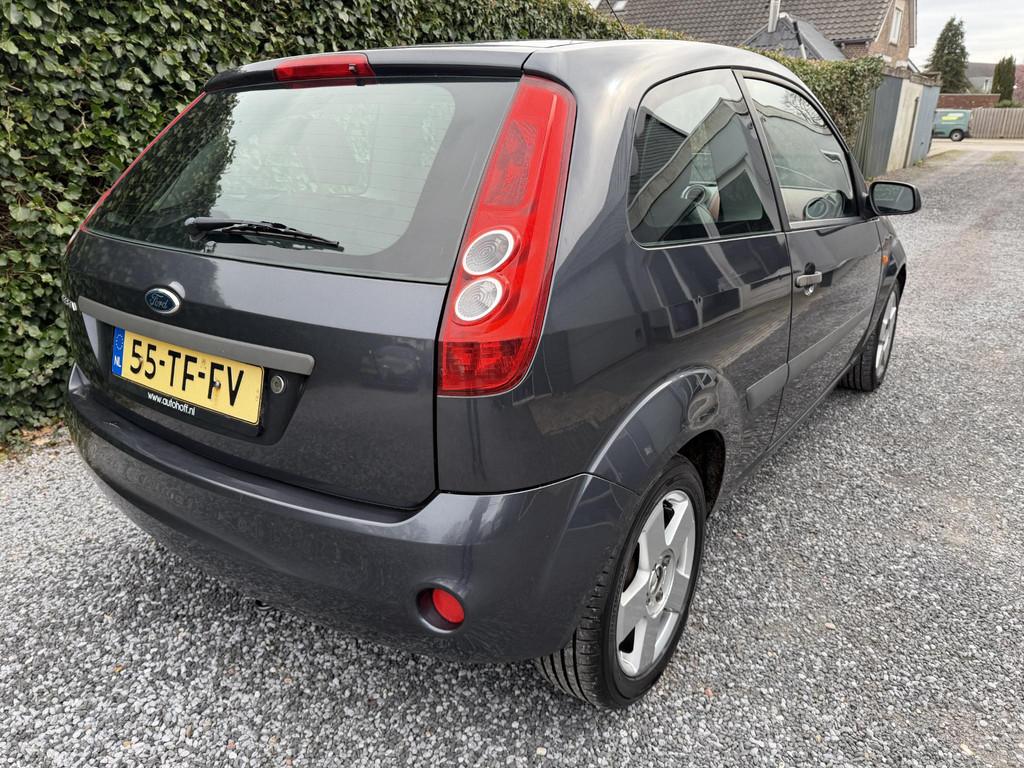 Ford Fiesta 1.3-8V Futura | Airco | Elekt. Ramen | LMV | Stu, 1299 cc, Stof, 4 cilinders, Origineel Nederlands