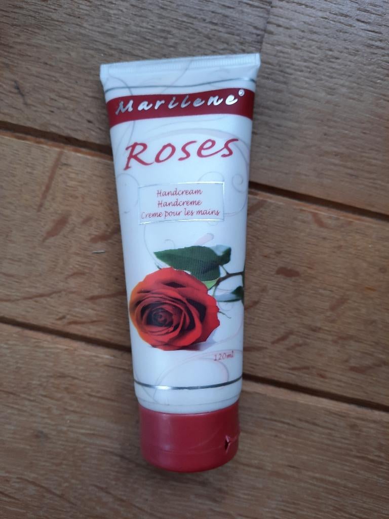Marilene Roses Handcreme tube 120 ml - Nieuw -, Ophalen of Verzenden, Nieuw, Overige typen