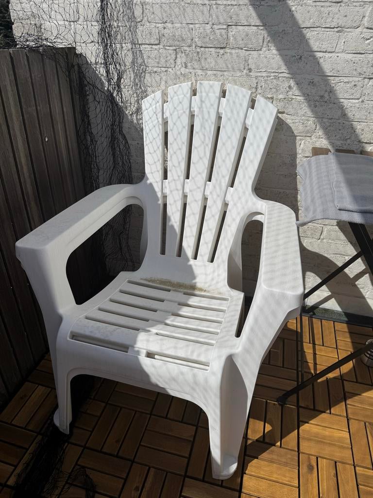 2x Witte kunststof tuinstoel, Tuin en Terras, Tuinstoelen, Ophalen, Gebruikt, Kunststof
