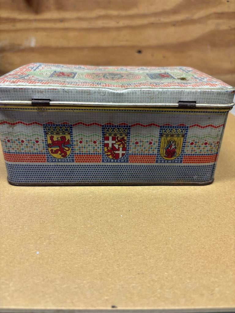 Vintage blik met wapens van Nederlandse provincies, Ophalen of Verzenden, Gebruikt, Overige, Overige merken