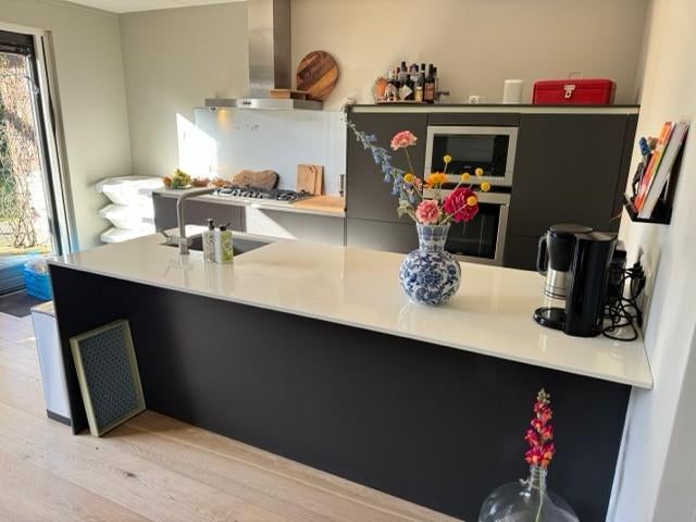 Keuken met Siemens apparatuur, Ophalen, Gebruikt, Overige typen, Met kookeiland