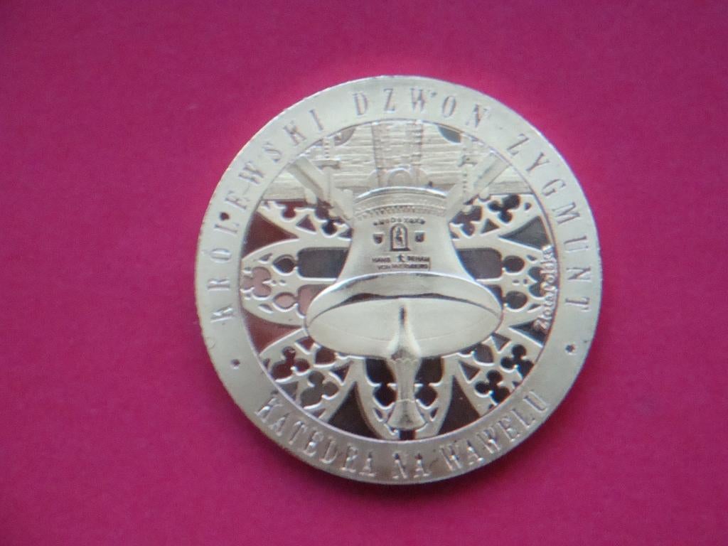 Penning UNC Basiliek Stanislawa Krakau Polen. Goudkleurig., Verzenden, Overige materialen, Buitenland