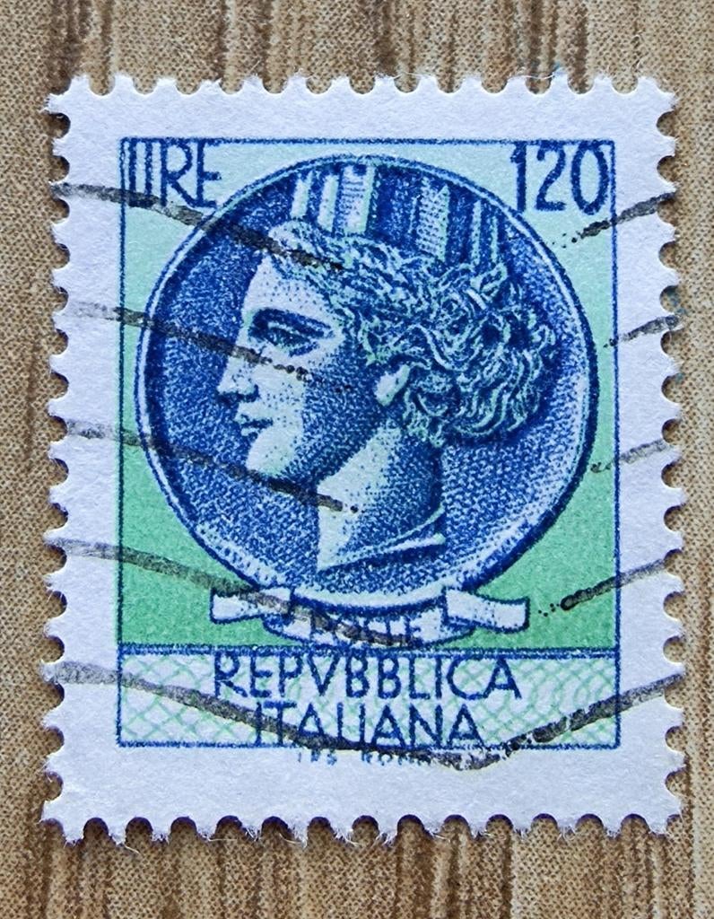 Gestempelde Italiaanse postzegel 120 Lire, Ophalen of Verzenden