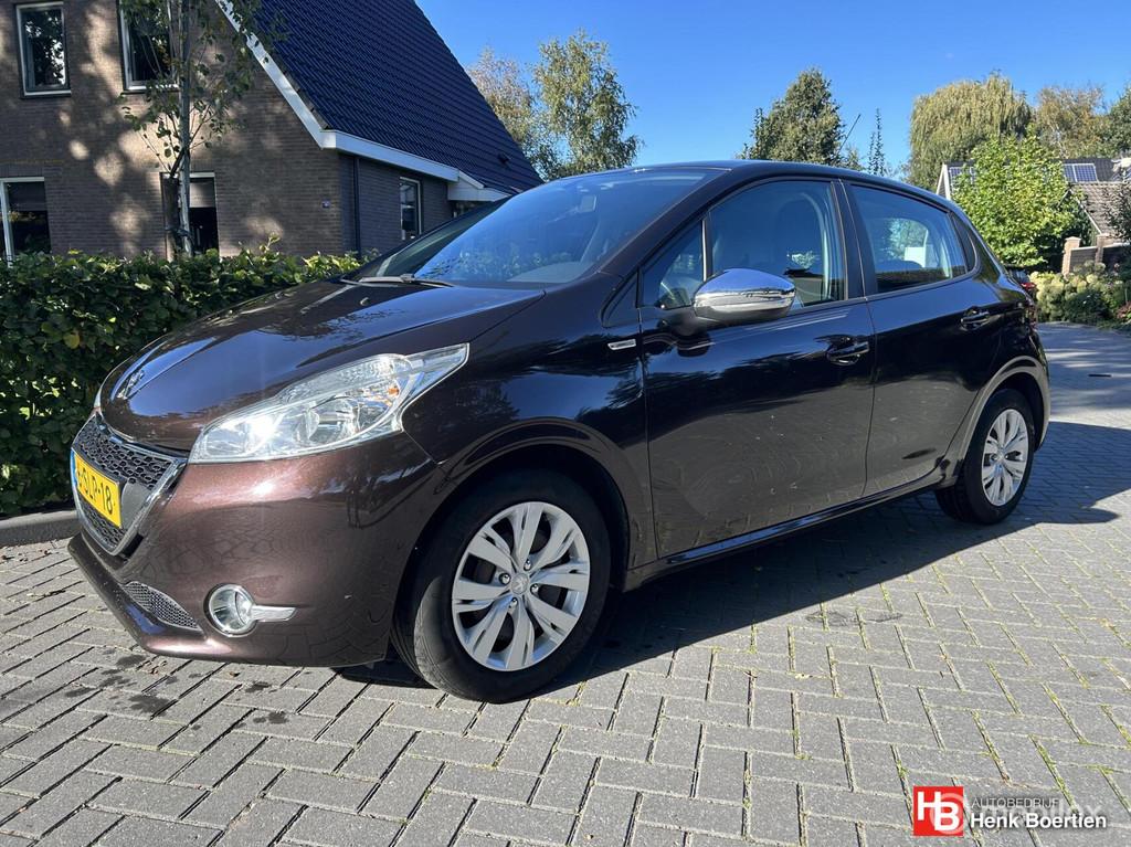 Peugeot 208 1.2 VTi Urban Soul, Voorwielaandrijving, Euro 5, Gebruikt, 31 €/maand