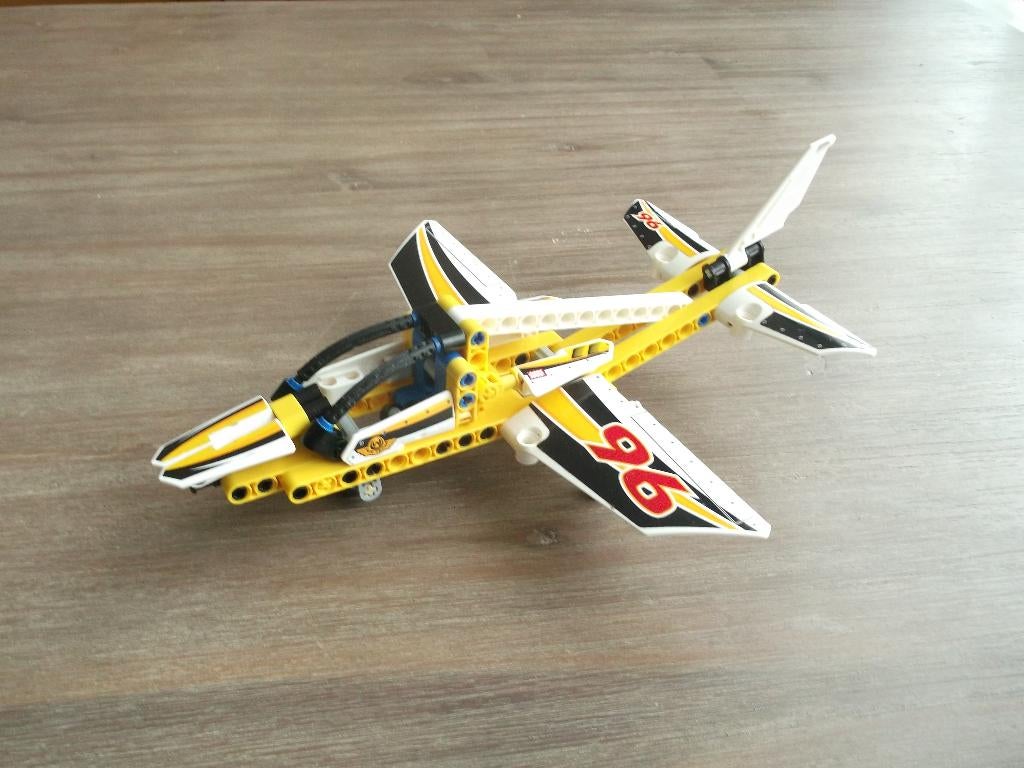 lego technic 42044 display team jet (2016), Gebruikt, Lego, Ophalen of Verzenden, Technic