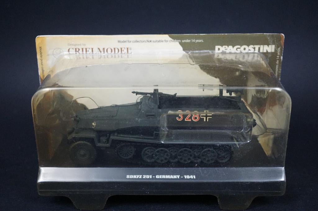 Criel / Deagostini Duitse Sd kfz 251 half track - 1/43 - TOP, Ophalen of Verzenden, Zo goed als nieuw, Auto, Overige merken