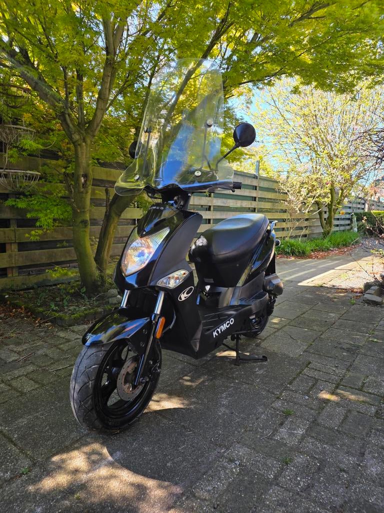 Kymco Agility 50 BROM 2017 8000km! 1e eigenaar! Met historie, Ophalen of Verzenden, Gebruikt, Benzine, Agility