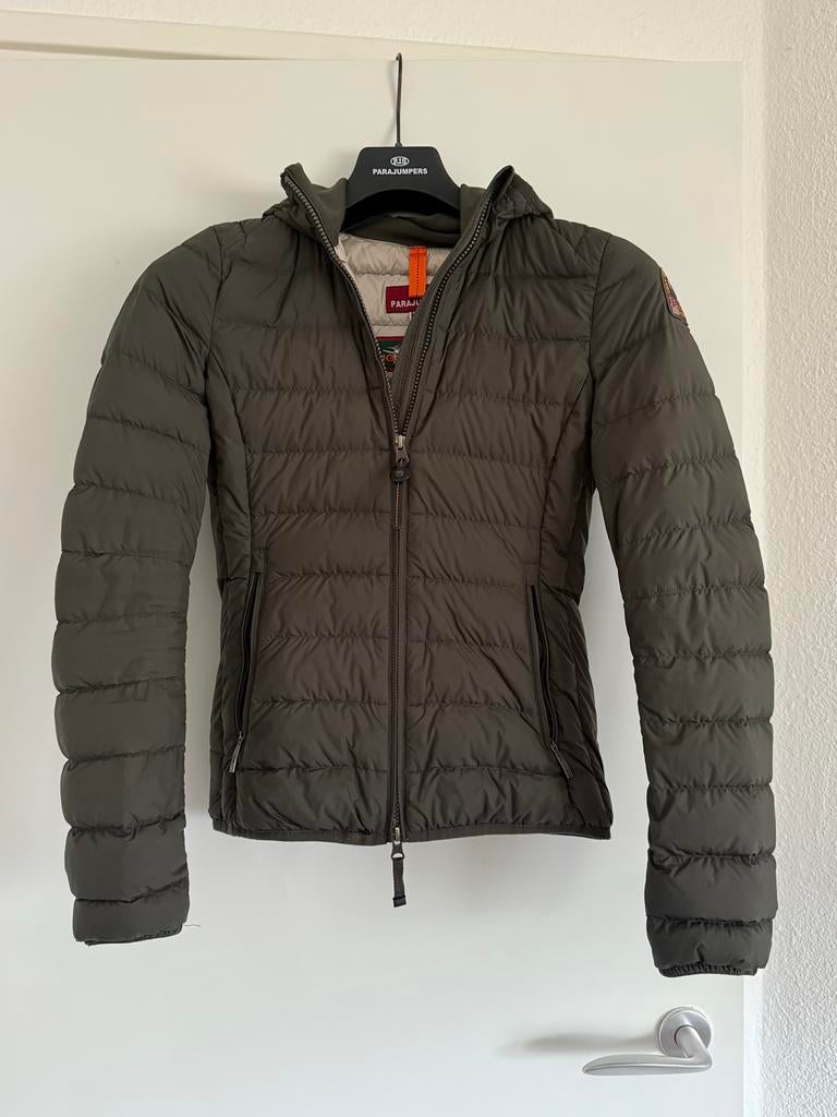 Parajumpers Super Lightweight Zomerjas XS Legergroen, Ophalen, Zo goed als nieuw, Maat 34 (XS) of kleiner, Groen