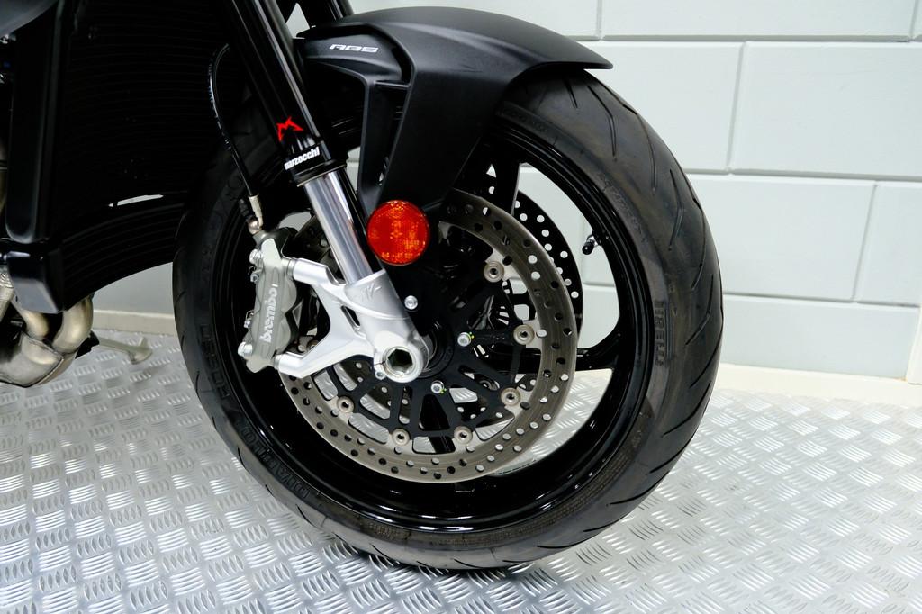 MV Agusta BRUTALE 800 (bj 2017), Bedrijf, Naked bike