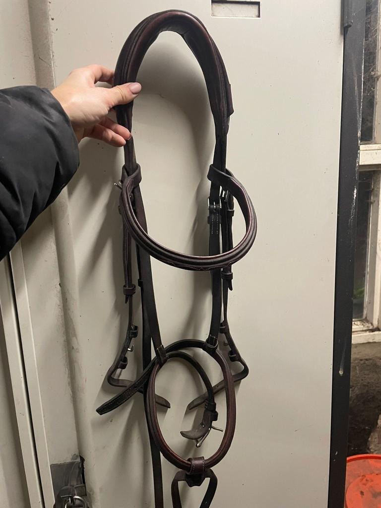 CWD Anatomisch Hoofdstel, Dieren en Toebehoren, Ophalen of Verzenden, Zo goed als nieuw, Springen