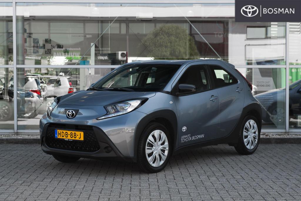 Toyota Aygo X 1.0 VVT-i MT Play, Stof, Gebruikt, Euro 6, 920 kg