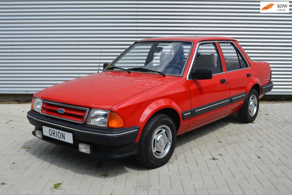 Ford Orion 1.3 GL | 4 Deurs | 77.000 km | Orginele Staat., Voorwielaandrijving, Stof, Gebruikt, Overige modellen